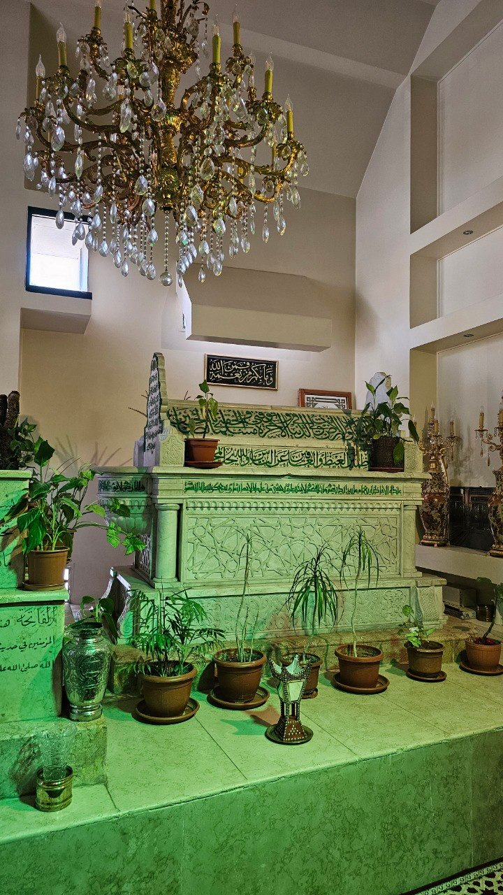 Grave of Taj al-Din al-Din al-Hasani, Damascus, Syria